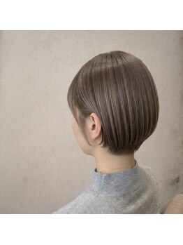 ヘア ナシータ ゆめタウン丸亀店(HAIR NACITA)の写真/自然なのにどこかお洒落にキマル!センス抜群のStylistがこなれたデザインで創るStyleはカットでまとまる☆