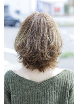 ヴォーグ 春日井高蔵寺店(VOGUE) ヌーディースウィングボブ