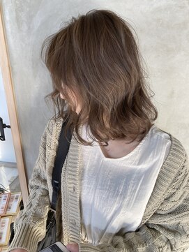 ユニカ(UNIKA) オリーブベージュ