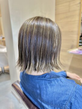 ヘアーリゾート ルアーナ(hair resort LUANA) コントラストハイライト外はねボブ