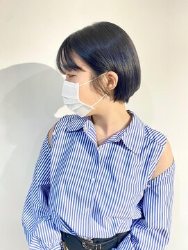 ハナビ(Hanabi) ブルーブラックミニボブ