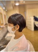 ショートボブ/シルキーベージュ/刈り上げショート/30代/40代