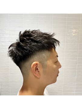 リンカラン トロワ(LINGKARAN Trois) フェード×ナチュラル