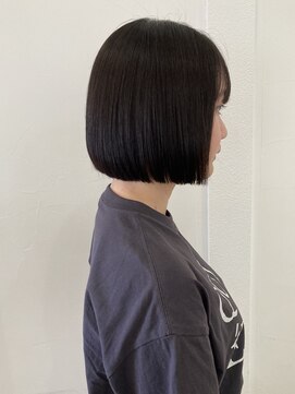 パル バイ ラベスト(Pal by lovest) 黒髪×ボブ