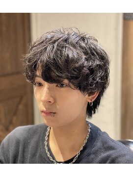 エムズ ヘアーコロラドロック(M's HAIR Colorado Rock) ゆるふわパーマスタイル