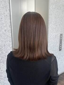 ザック ヴィ(ZACC  vie) 艶ストレート / 外ハネロブ