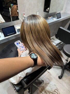 バックス(BUCKS) 艶々ストレート