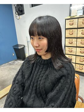 ヌーク(NUUK) ステップカット