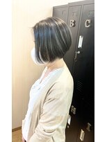 ギフト ヘアー サロン(gift hair salon) 【グレーハイライトショートボブ】原口健伸