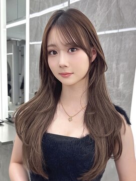 マウル 栄(MAEUL) レイヤーカット　前髪　小顔