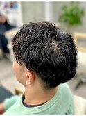 メンズカットニュアンスパーマツーブロック刈り上げ