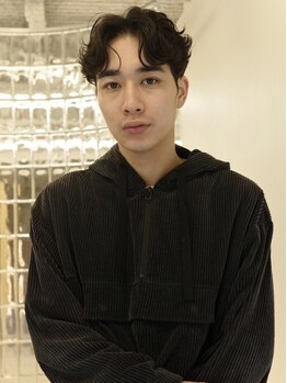 ワビ(wabi)の写真/大人っぽい色気のあるスタイルに★仕事も遊びも外さない、万能スタイルをご提案！お洒落なメンズに好評◎