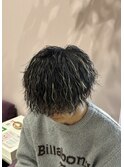 【海外風】波巻きパーマ × ブリーチハイライトカラー