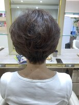 アッシュ 仙川店(Ash)&nbsp;大人ショートボリューム地肌見えつむじ割れ解消50代60代70代