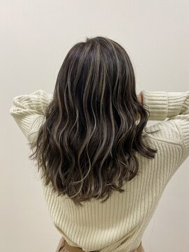 マーシュ ルーヴェ(marshu Luve) 【marshu】グレージュ×海外ハイライト#白髪ぼかしカラー