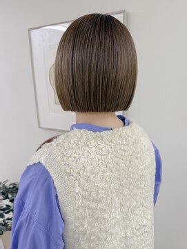 ウィット(wit) ぱつっとbob