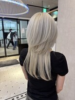 ザザ シンジュク(ZA/ZA shinjuku)&nbsp;ホワイトブロンド×ロングウルフ