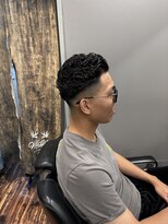 バーニーズ バーバークラブ(BARNEYS BARBER CLUB) 極道パーマ