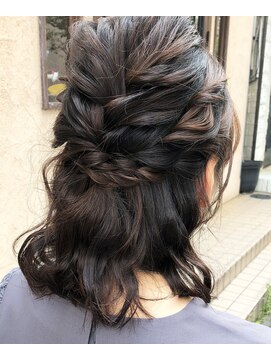 デコヘアー キートス(DECO HAIR kiitos) 編み込みのハーフアップ