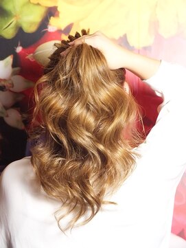 ダブル アンダーバー サロン(W_SALON) 【W_SALON 河原町】ベージュ/ブラウン