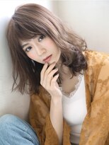 トッカ ヘアアンドトリートメント 難波店 フェミニン×無造作ウェーブ