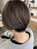 ハウル(HOWL)&nbsp;【HOWL】の明るい白髪染め