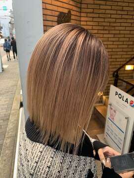 ラフ 難波店(LAFF) #黒髪#ボブルフ#ネビージュ#小顔#ワンレン