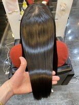 イオエ(ioe)&nbsp;イメチェン/外ハネボブ/ワイドバング/ブルーブラック/美髪