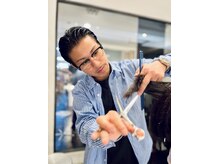 クワトロ オム 大阪梅田(QUATTRO HOMME)