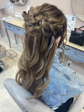 プーペ(pupe) ハーフアップお団子