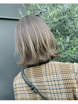シャイン ヘア ブレンド 二子玉川(Shine hair blend) くびれボブ×ラフ質感