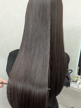 ロウ 札幌(ROW) 美髪矯正札幌髪質改善ストレート/札幌大通駅個室美容室