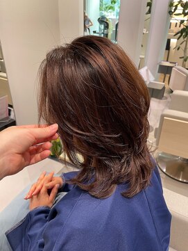 ステア ケース(stair case) 【NATASHA】銀座レイヤーカット/20代/30代/40代/50代