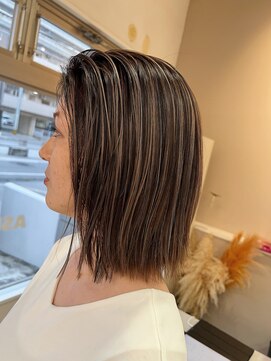 アスラン(ASLAN) 【aslan】沖縄ロブ/コントラストハイライト/ミルクティカラー