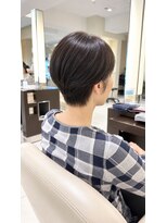 ヘア&エステ ヒロイン 西武池袋店&nbsp;丸みのあるシルエットがきれいな大人ショート。