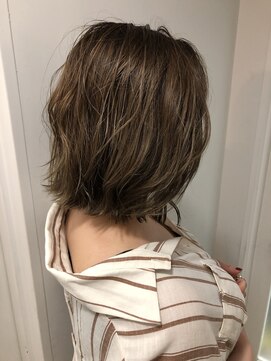 グランドライン(GRAND LINE) 《GRANDLINE松本祐太朗》切りっぱなし ボブグレーベージュ