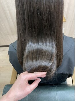 プレア(Pleare SALON＆SPA)の写真/極上サラ艶hair＊毎日触りたくなる憧れの髪質へ…☆"つるん"とした上質な手触りへ導くマイクロバブル導入♪