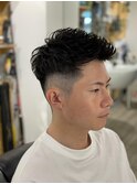 刈り上げ　ベリーショート　ソフトモヒカン　フェード風　パーマ