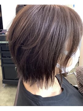 ミューコロル(mieux color) ボブウルフ　ショート　大人スタイル