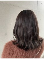 アチーブリス(achieve Liss) ツヤ髪暗髪黒髪ココアブラウン S字ウェーブ外ハネくびれミディ