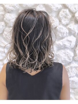 ルア モアナ バイ ヘッドライト 小田原2号店(Lua Moana by HEADLIGHT) Moana#バレイヤージュ#結べるボブ#ヘアサロン