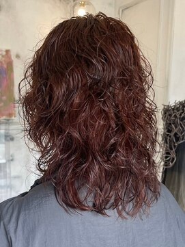 カムジーヘッドカミノウラ(COMEGHEAD KAMINOURA) ショコラアッシュベージュカラーボブウルフくびれミディ前髪あり