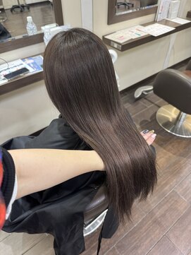 ヘアーアンドメイク ビス(HAIR&MAKE bis) 1bleach~〇透明感グレージュカラー/秋カラー【山崎ほのか】