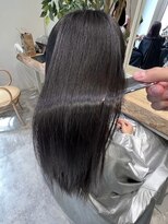 ノイ(noi)&nbsp;髪質改善トリートメントミルクティーベージュカラーくびれヘア