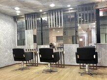 シャス(SHAS.)
