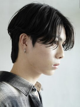 レタッチバイフィフス(RETOUCH by fifth) センターパートニュアンスパーマフェザーパーマシャドウパーマ