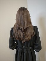 コモレビ(komorebi)&nbsp;【山本智文】ミルクティーベージュレイヤーカット