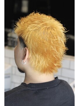 キングスマントーキョー 三鷹店(KINGSMAN TOKYO) アップバング / ツーブロック / スキンフェード[三鷹/バーバー]