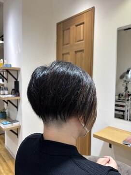 ジーナ(ZINA) 前下がりショート