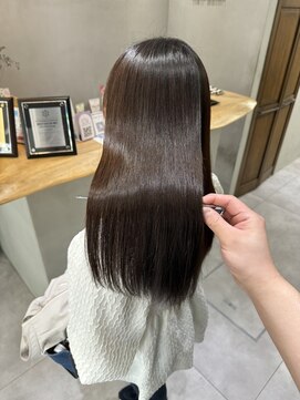 フェリア 松山(Feria) 【Feria松山】白石の美髪矯正☆